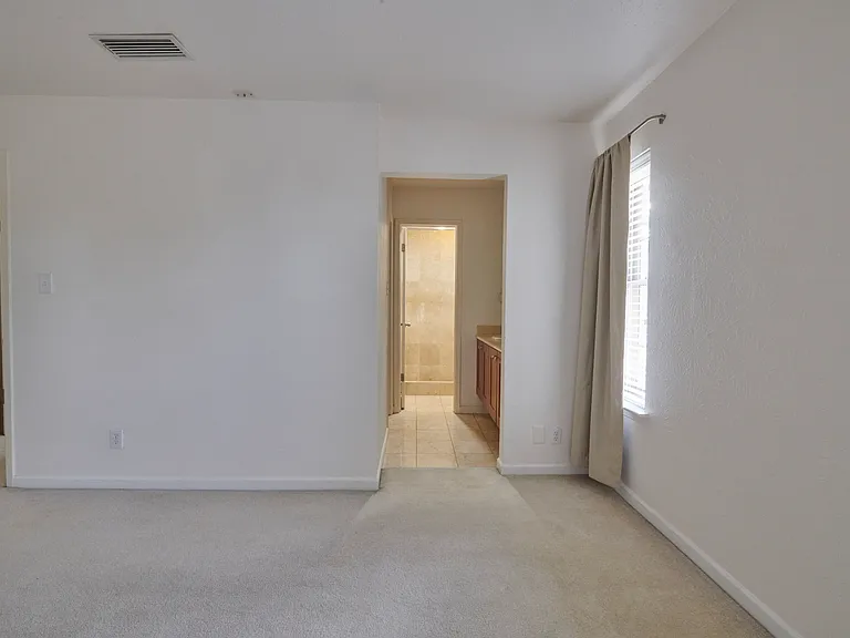 10714 Pagewood Dr — Photo 16