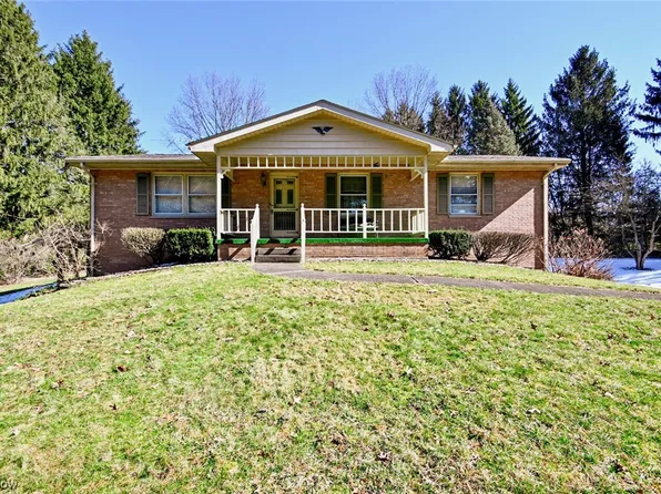 1165 Greensburg Rd, Uniontown, OH 44685