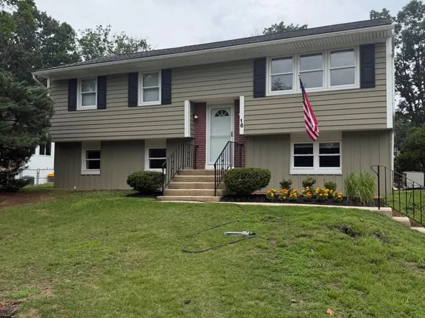 16 Prospect Ave, Erial, NJ 08081
