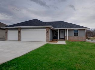 4328 N Shirley Ave, Springfield, MO 65803