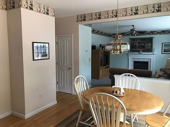 5th image of 11 Moraski Ln