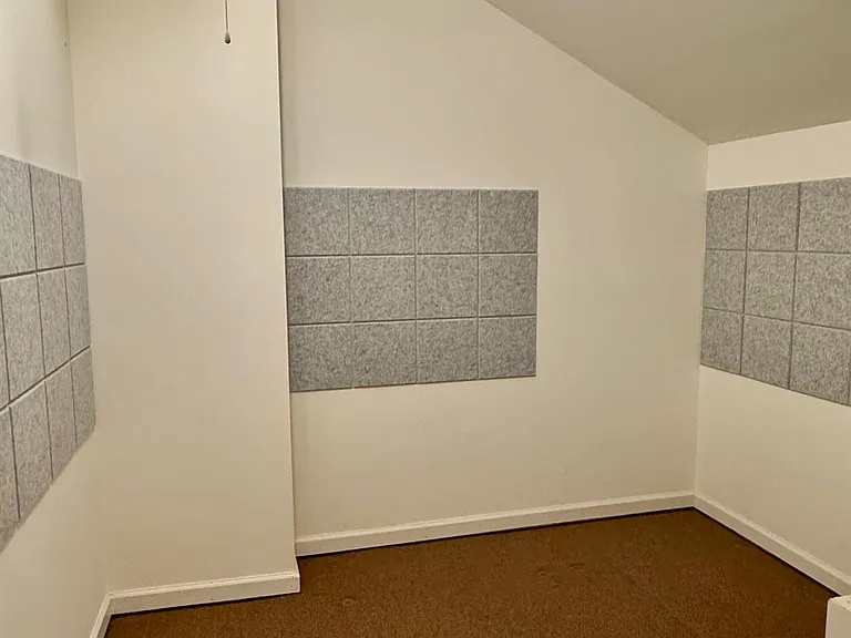 8 Green Ct — Photo 36