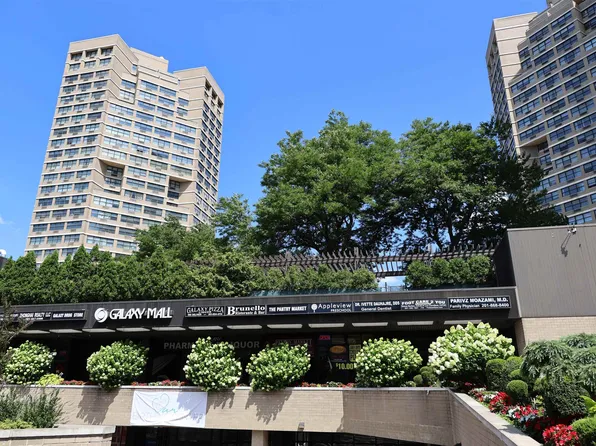 7000 Blvd East image 1 of 11