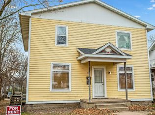 410 1/2 5th Ave, Eau Claire, WI 54703