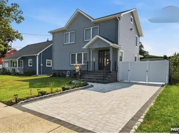 170 Mount Pleasant Avenue, Wallington, NJ 07057
