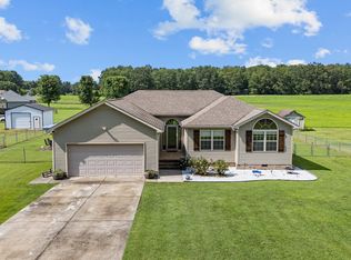168 Overlook Cir, Tullahoma, TN 37388