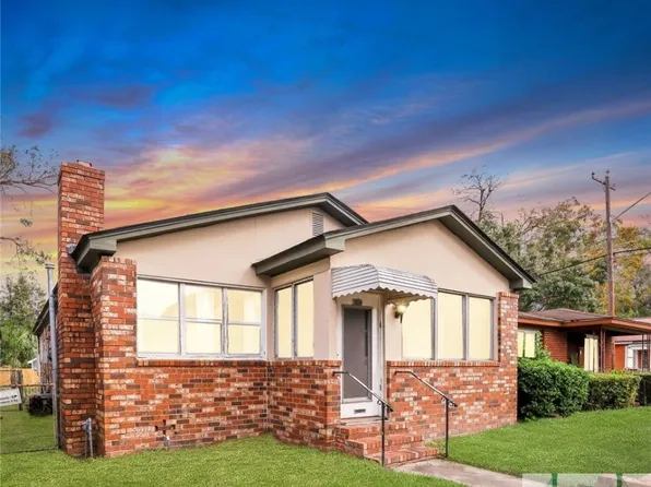 1004 W Victory Drive, Savannah, GA 31405