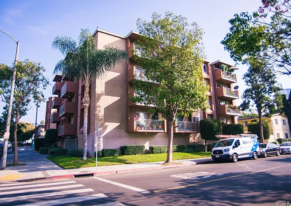 1st image of 460 Golden Ave Unit 426