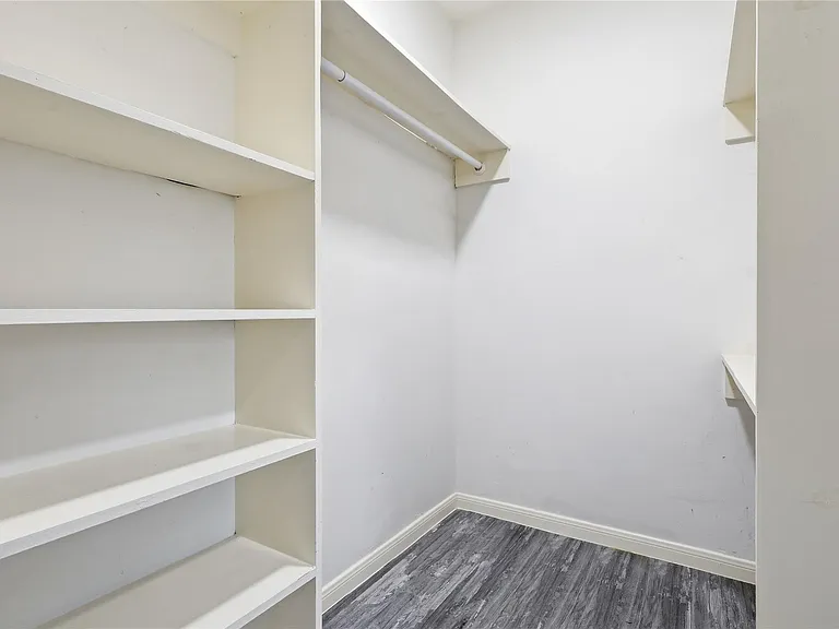 5347 Rutherglenn Dr — Photo 11