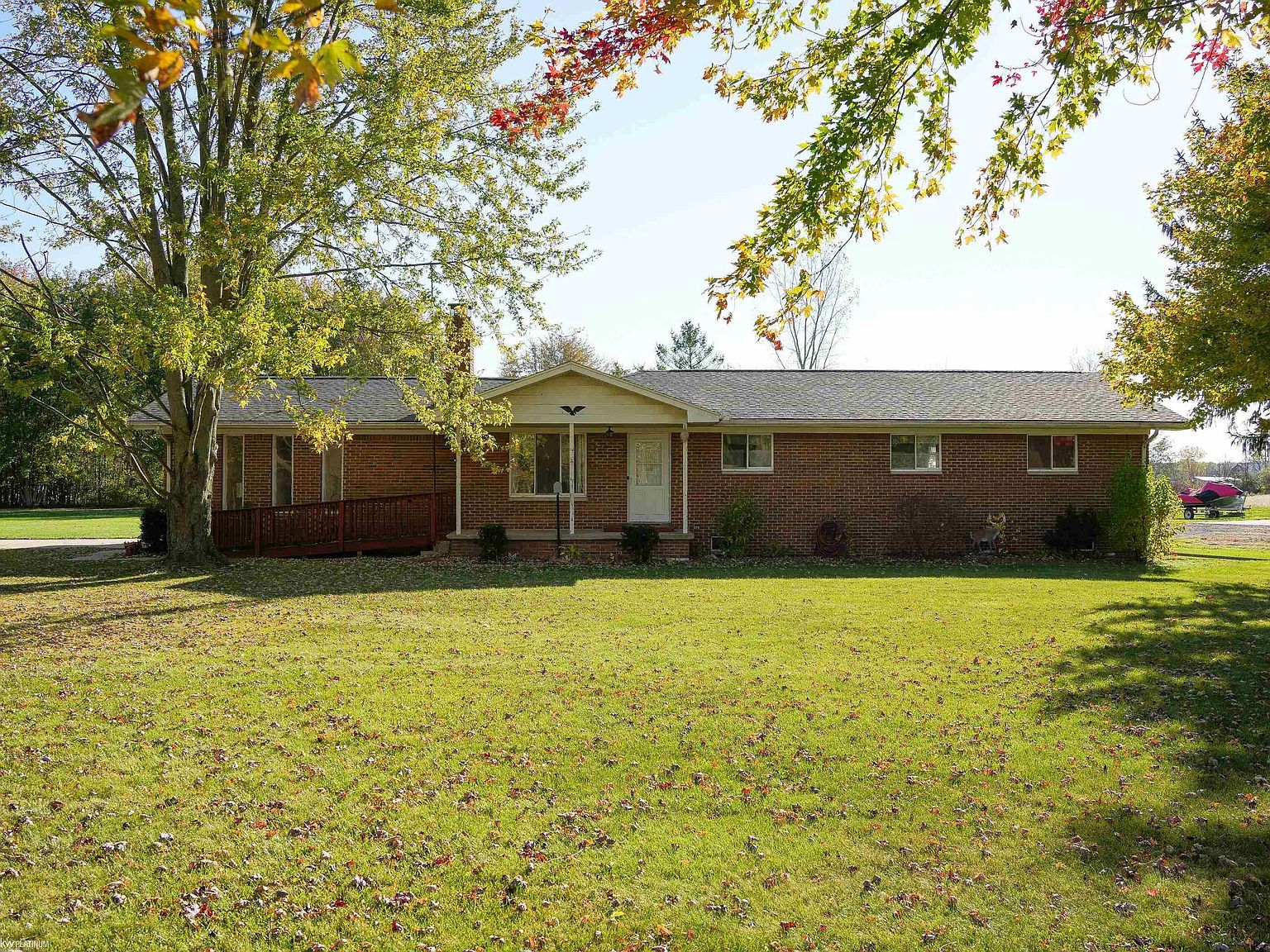 6039 Belle River Rd, China, MI 48054