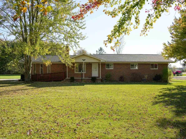 6039 Belle River Rd, China, MI 48054