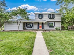 8417 E Willowbrook Rd, Wichita, KS 67207