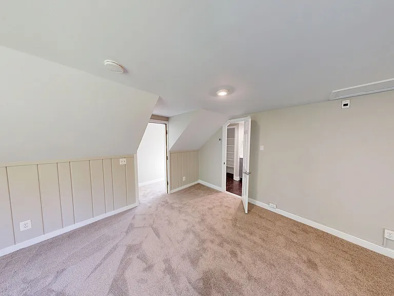7309 River Rd — Photo 28