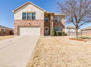 1400 Krista Dr, Burleson, TX 76028