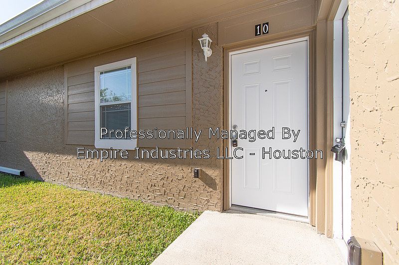 1st image of 1102 Ann St APT 10