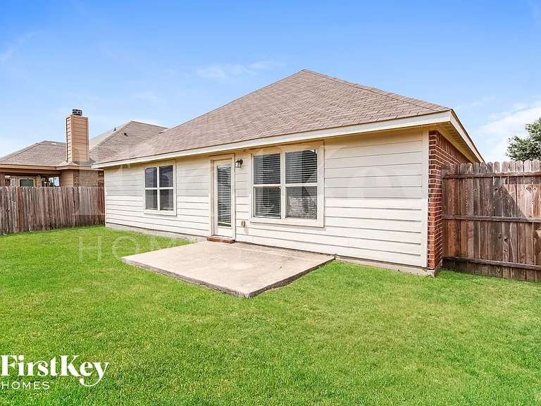 1417 Villa Paloma Blvd — Photo 15