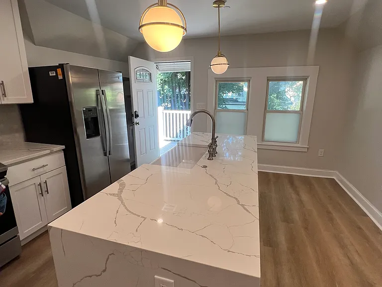 12 York St #1 — Photo 1