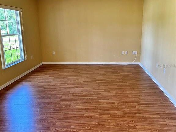 2nd image of 15 Prattwood Ln