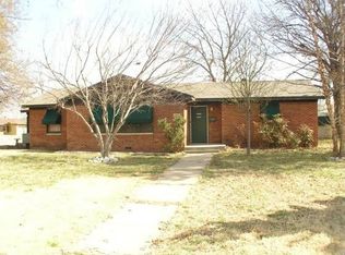 2140 S Hillside Ave, Wichita, KS 67218