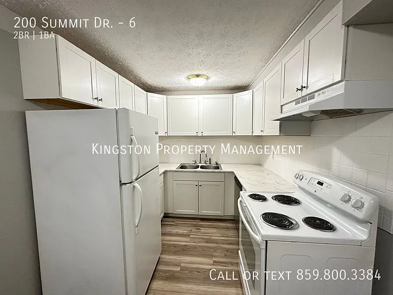 200 Summit Dr #6 — Photo 4