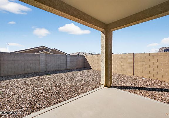 3rd image of 1747 E FONTANA Drive