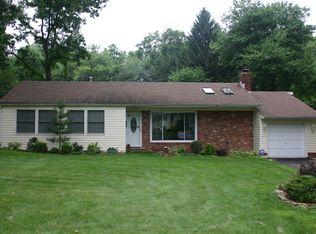 39 Roosevelt Ave, Marlboro, NJ 07746