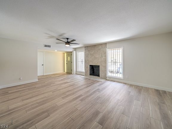 4th image of 2675 Heritage Ct #0