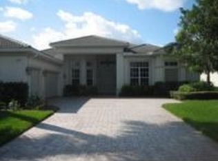 5120 Cerromar Dr, Naples, FL 34112