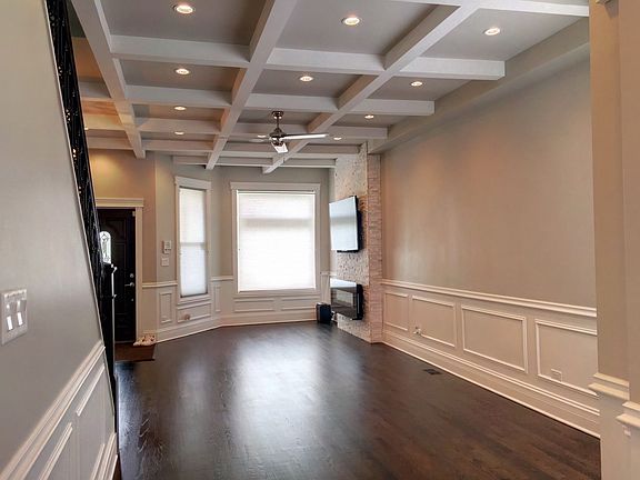 2nd image of 6409 S Kenwood Ave