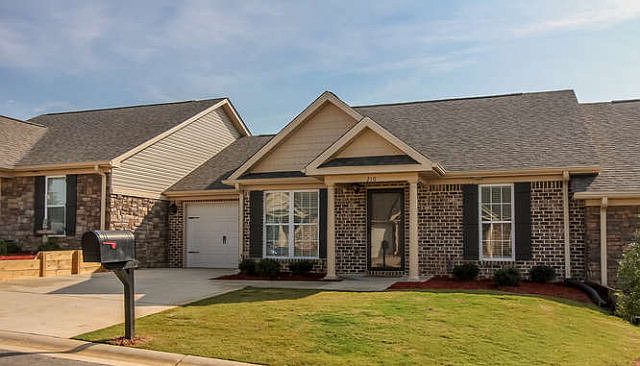 1st image of 267 Staghorn Court