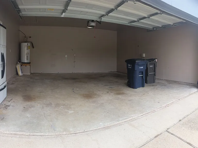 8640 Rainy Lake Dr — Photo 16