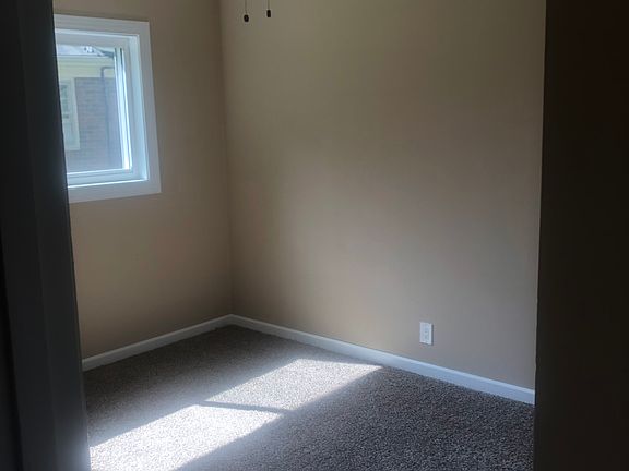 3rd image of 514 Tin Dor Way