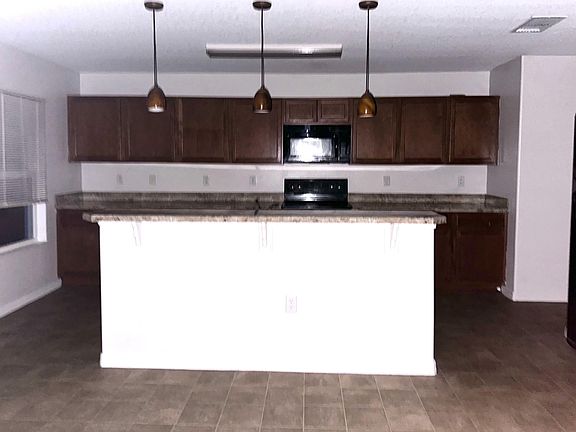 2nd image of 1785 College Park Dr