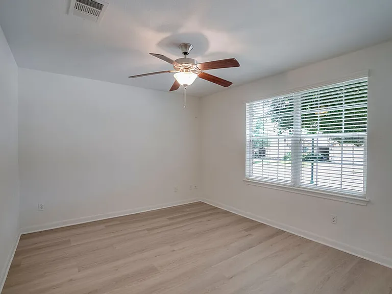 30126 Bumble Bee Dr — Photo 13