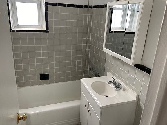 4th image of 123-25 82nd Ave #67