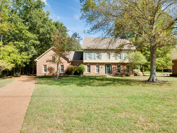 1400 Arrowhead Dr, Brentwood, TN 37027