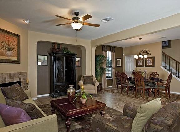 3rd image of 272 Sunnyside Dr