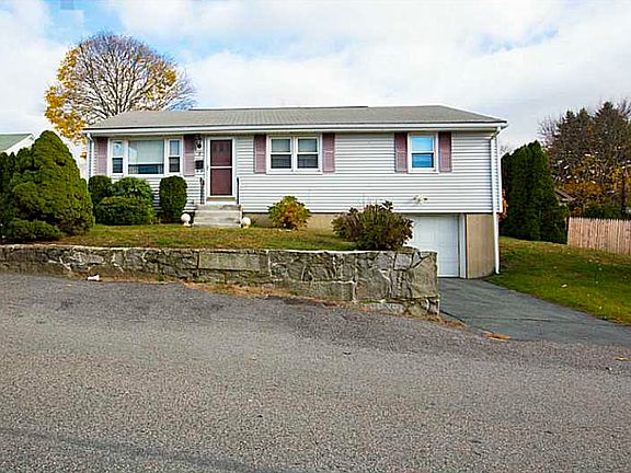 2nd image of 8 Elena St