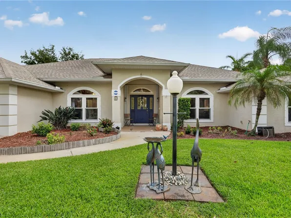 83 Blue Island St, Sebastian, FL 32958