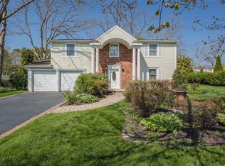 14 Osborne Ave, Mount Sinai, NY 11766