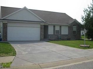 5123 Hedera Dr, Evansville, IN 47711