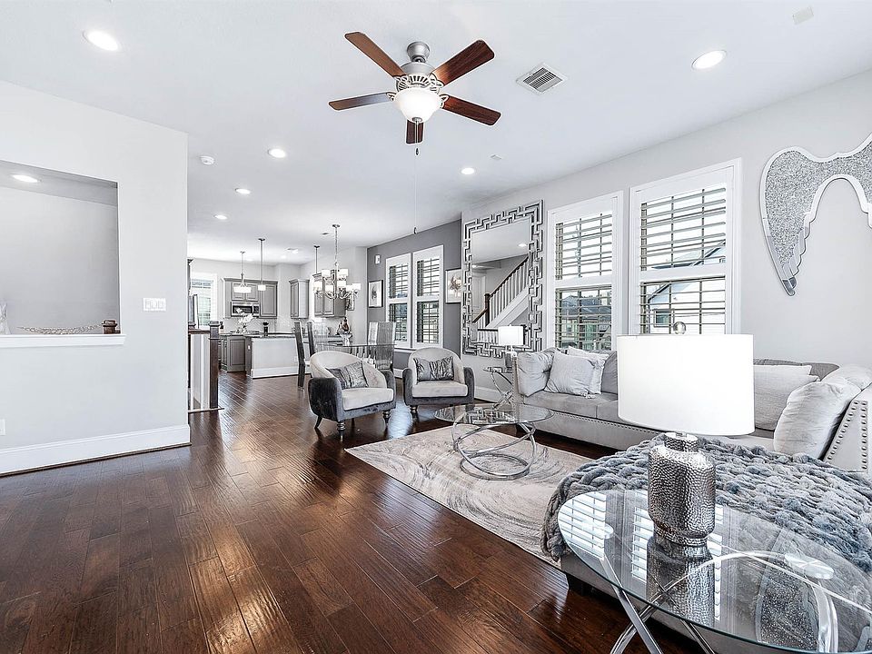 1st image of 11027 Acorn Falls Dr