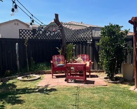 4th image of 191-8 W Vallecito Ct
