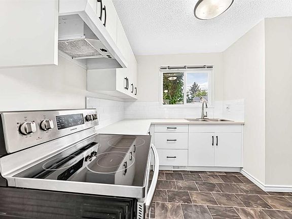 4th image of 219 S 90th Ave SE #41