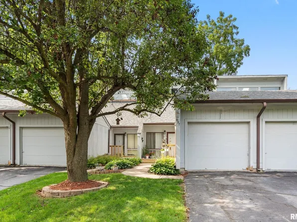 497 44th Avenue Ct, East Moline, IL 61244