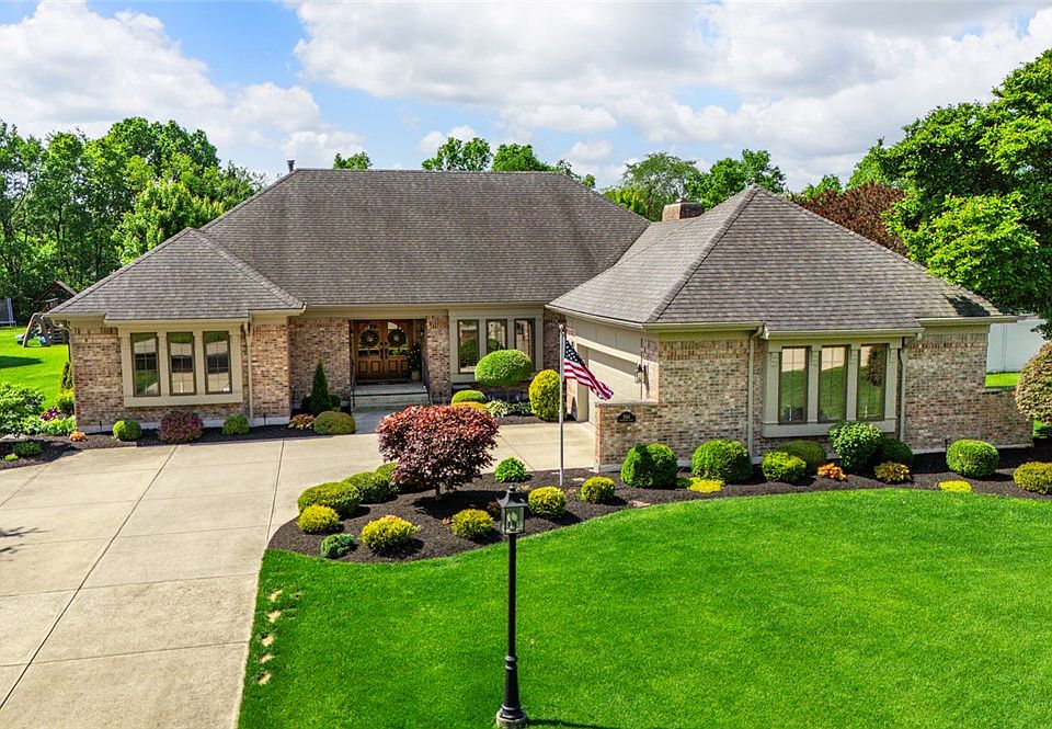 1st image of 2144 Canterbury Ct