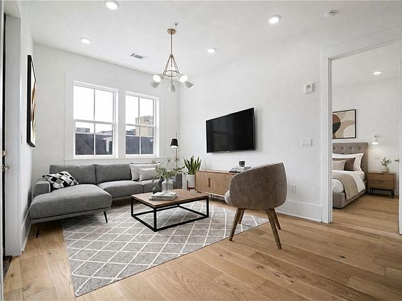 5th image of 875 Okeefe Ave #202