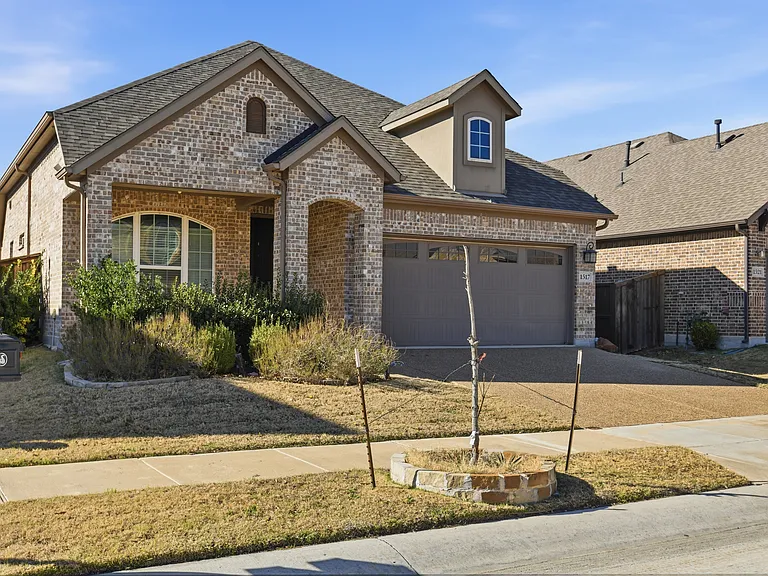 1517 Habersham St — Photo 2