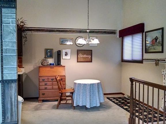 4th image of 271 Bayberry Ln