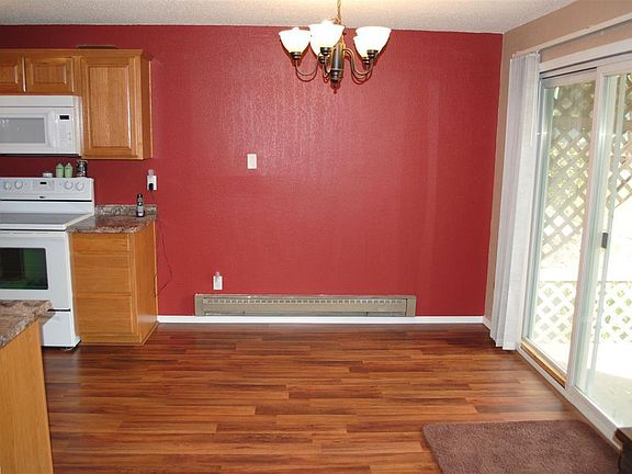 3rd image of 3121 W Hood Ave APT G104